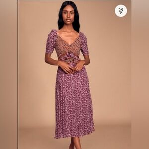 En Saison‎ Dress Women's M Burgundy/ Pink Floral Pleated Flowy Empire Waist Midi